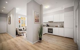 Corner Apartments